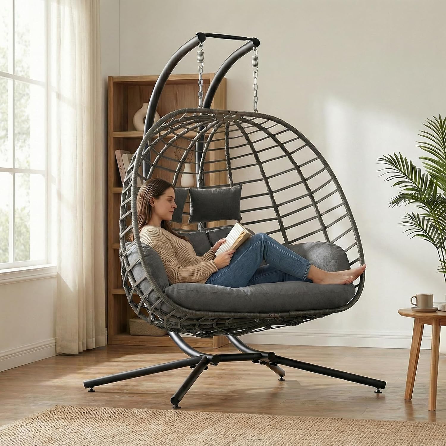 Hanging Egg Chair - เก้าอี้สวิงไข่ 2 ที่นั่ง พร้อมขาตั้ง สำหรับใช้กลางแจ้งและในร่ม เก้าอี้หวายพร้อมเบาะรองนั่ง