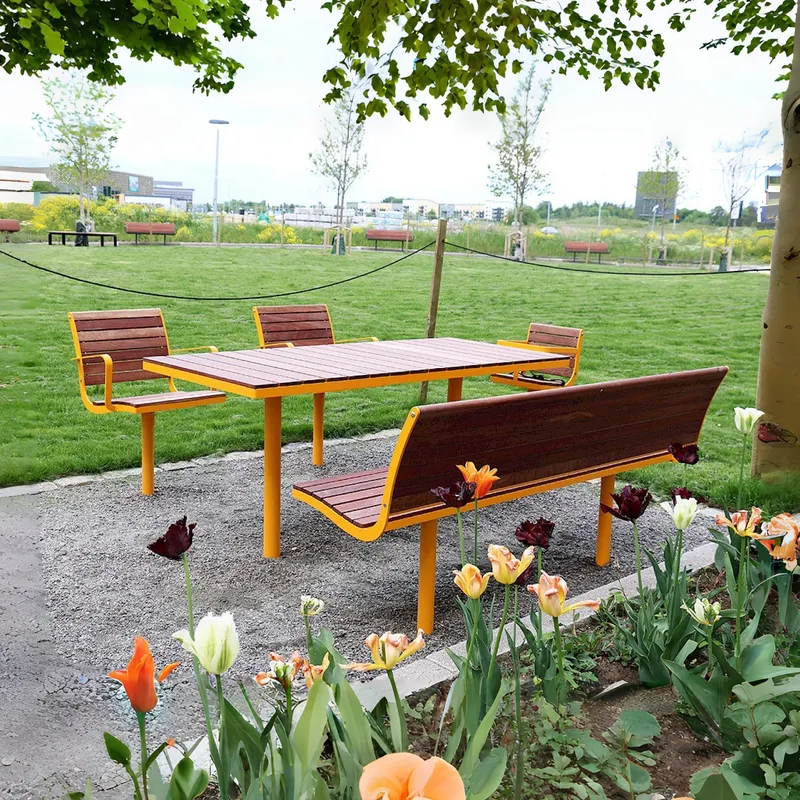 ชุดโต๊ะและเก้าอี้ไม้สำหรับสวนส - Outdoor Furniture Yellow บทวิจารณ์และราคา