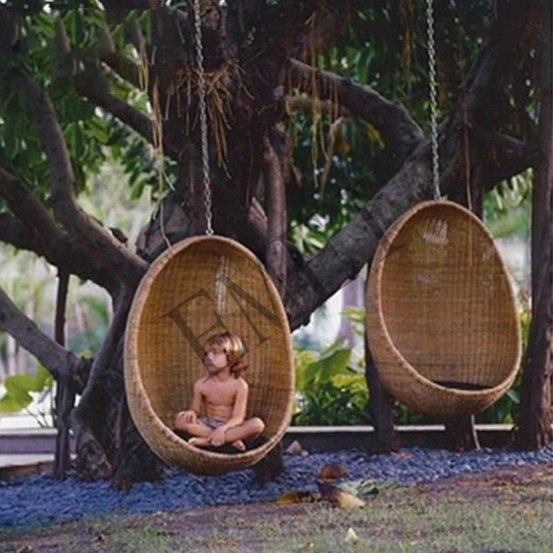 เก้าอี้แขวนสำหรับพักผ่อนกลางแจ - Hanging Egg Chair บทวิจารณ์และราคา